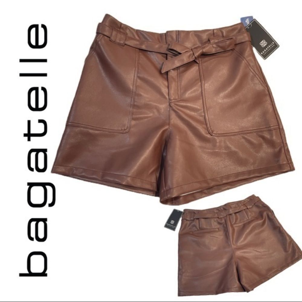Bagatelle Collection Brown Pleather Shorts Size Large‎